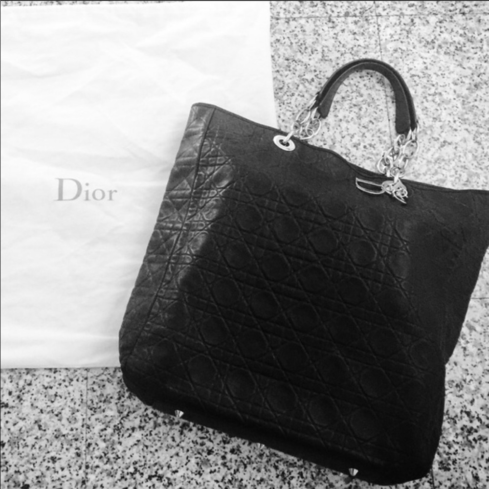 Authentic 💯 Christian Dior Cannage